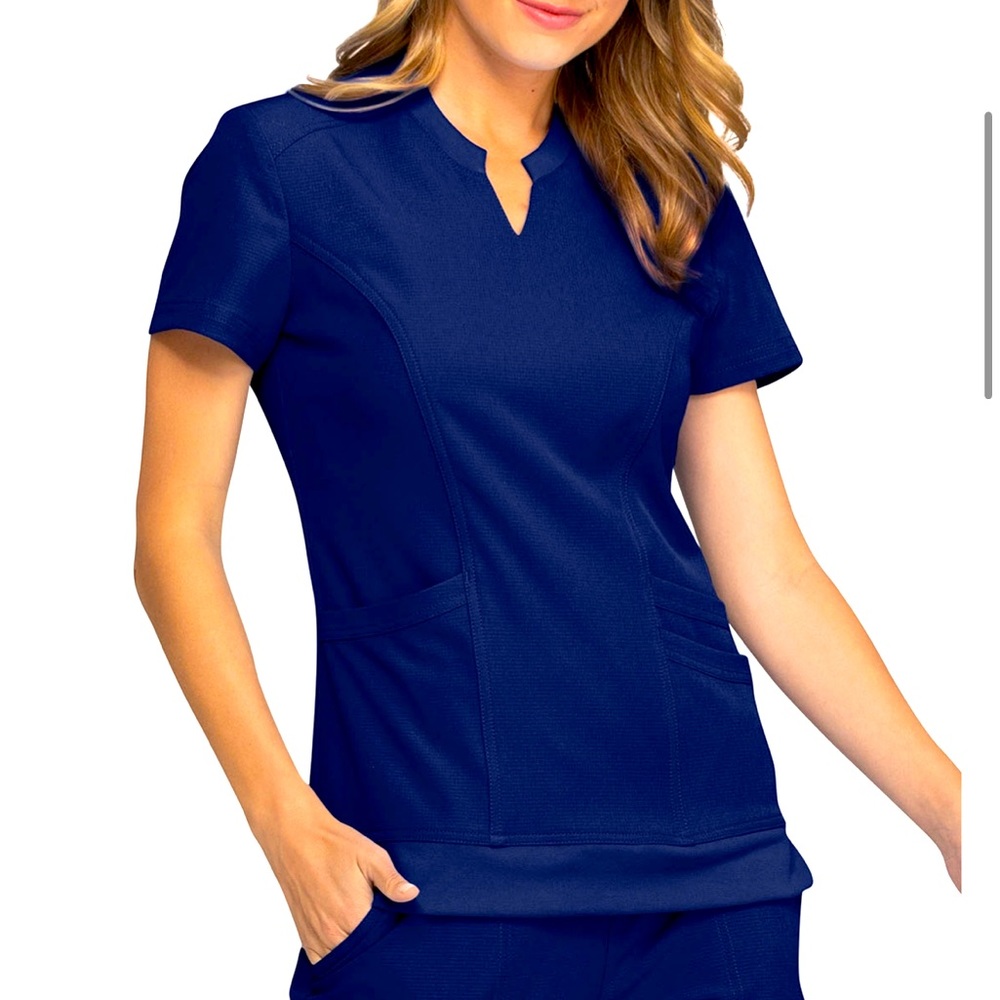 Navy blue xxs heart soul jogger and slit top scrubs excellent condition